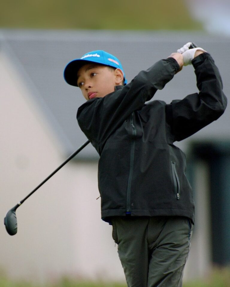 Instagram post from weewondersgolf_official. This post is in position 6.